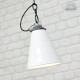 Lampa industrialna P-375 z lat 70'