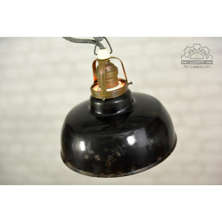 Lampa emaliowana z lat 50 DDR