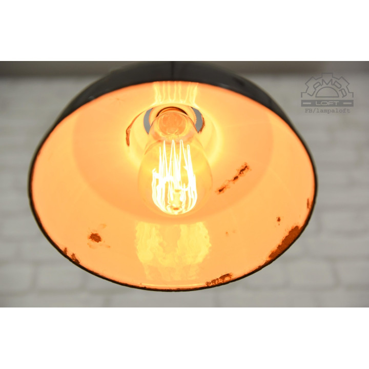 Lampa emaliowana z lat 50 DDR