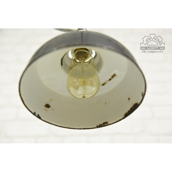 Lampa emaliowana z lat 50 DDR