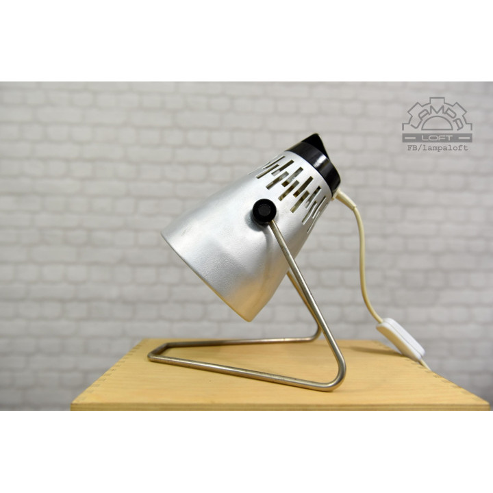 Lampa stołowa