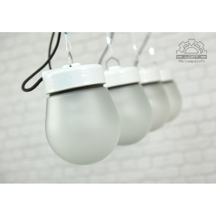 Lampa porcelanowa z lat 70'