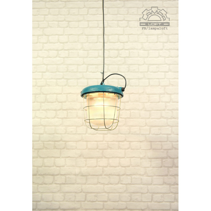 Lampa industrialna OS-200P z lat 70'