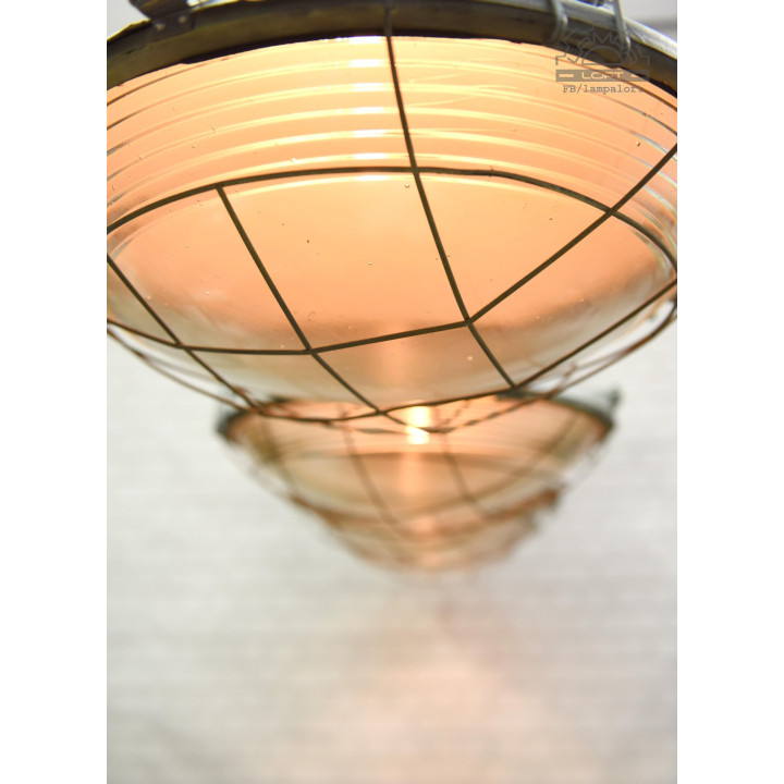 Lampa ORP-400 w zachowanym oryginalnym stanie
