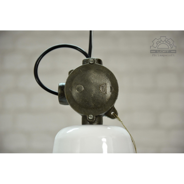 Lampa OBg-4 z lat 60'