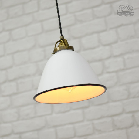 Lampa industrialna z lat 30'