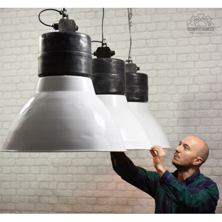 Lampa industrialna ORG-250 Polam Wilkasy