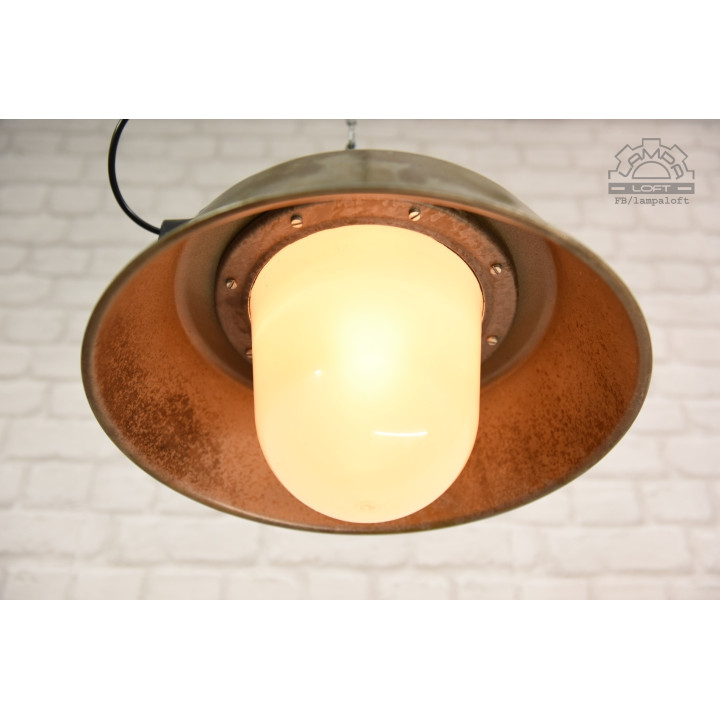 Lampa okrętowa FAMOR z lat 80'