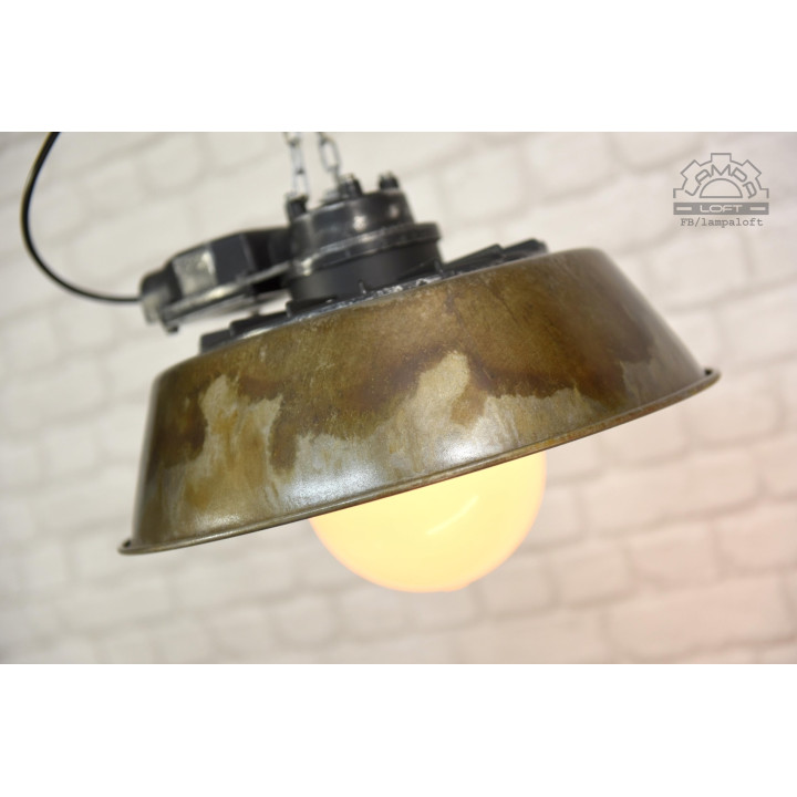 Lampa okrętowa FAMOR z lat 80'