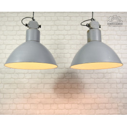 Lampa industrialna OG-200 w oryginalnym stanie