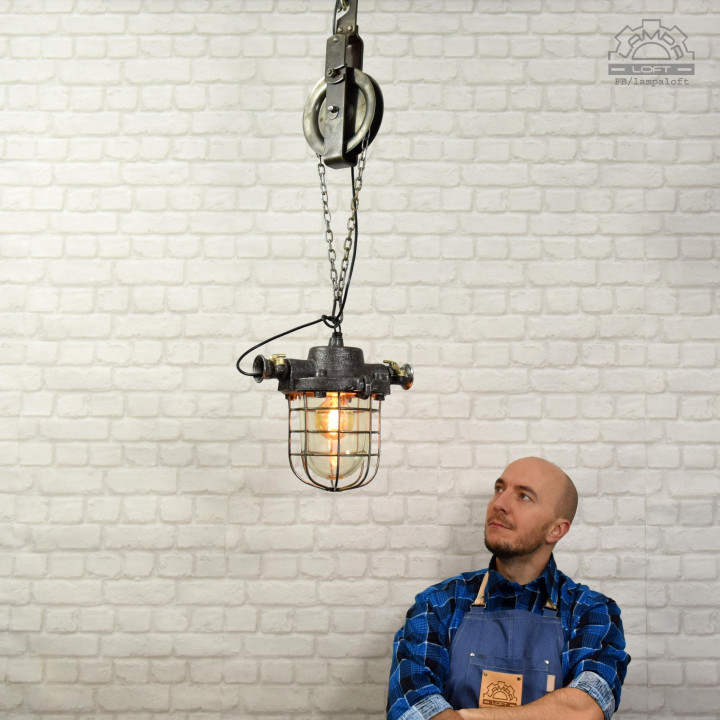 Lampa industrialna z lat 60' LPW-200
