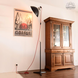 Lampa industrialna stojąca