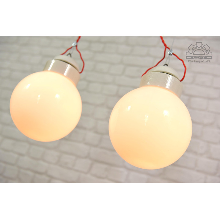 Lampa porcelanowa z lat 70'