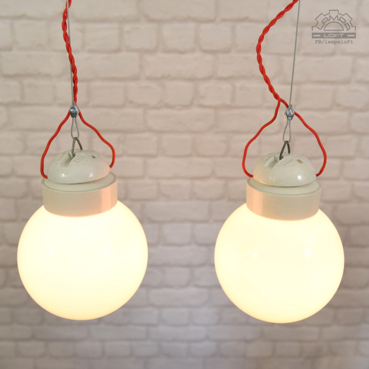 Lampa porcelanowa z lat 70'