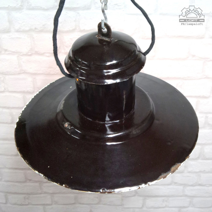 Radziecka lampa industrialna z lat 60'