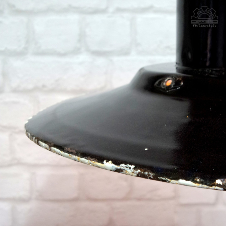 Radziecka lampa industrialna z lat 60'