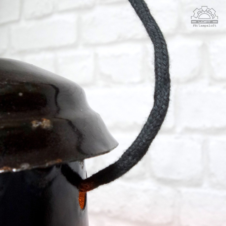 Radziecka lampa industrialna z lat 60'