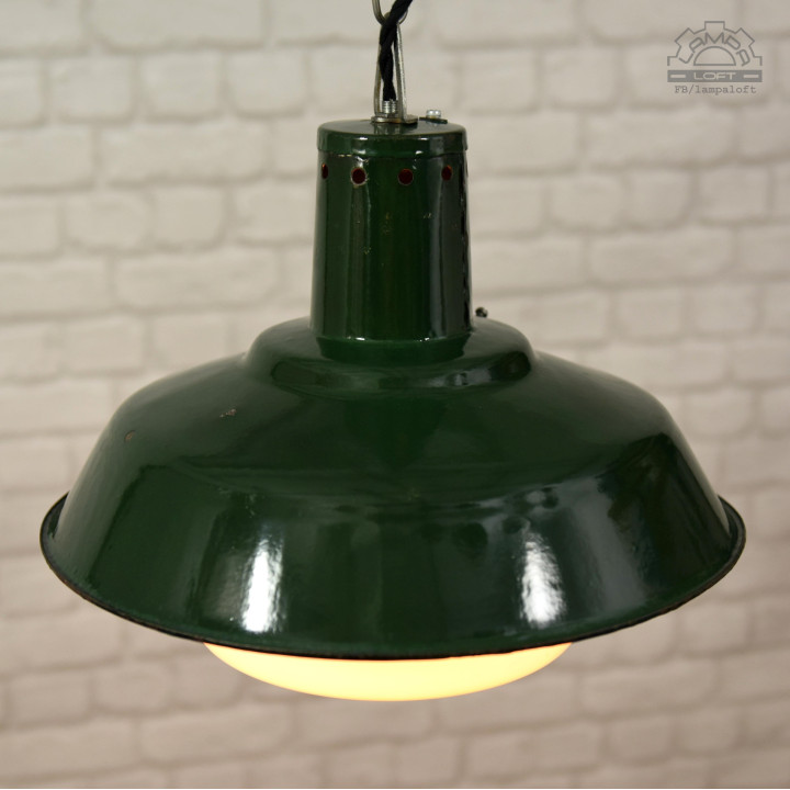 Ukraińskie lampy industrialne