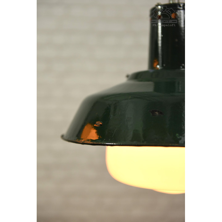 Ukraińskie lampy industrialne