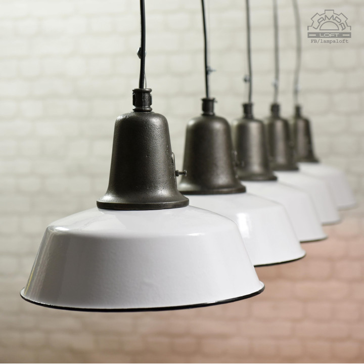 Lampy industrialne OŻb-1 z lat 50'