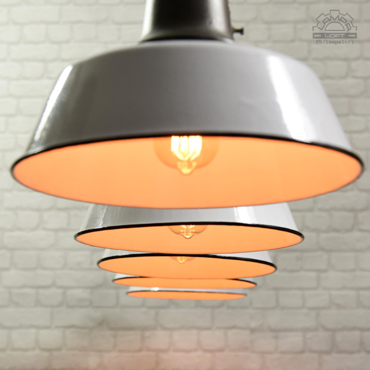 Lampy industrialne OŻb-1 z lat 50'