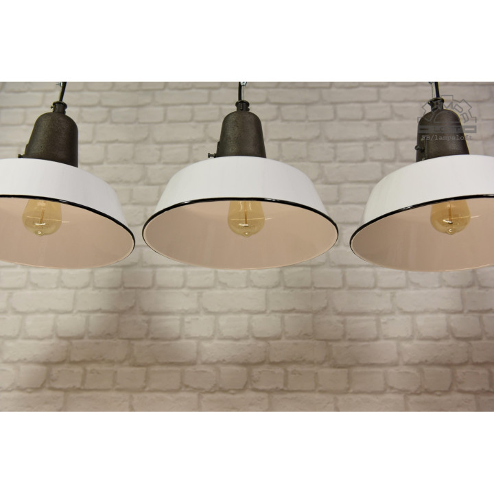 Lampy industrialne OŻb-1 z lat 50'