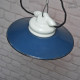 Lampa emaliowana porcelanowa z lat 50'