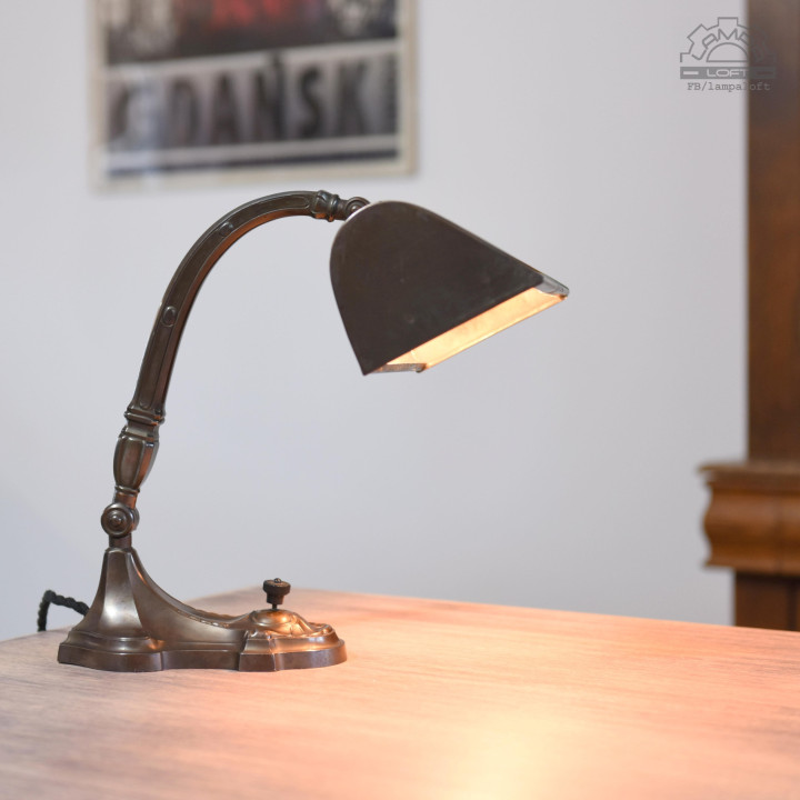 Lampa biurkowa secesja
