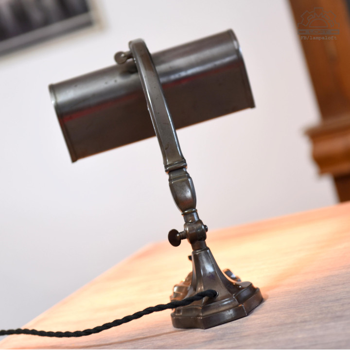 Lampa biurkowa secesja