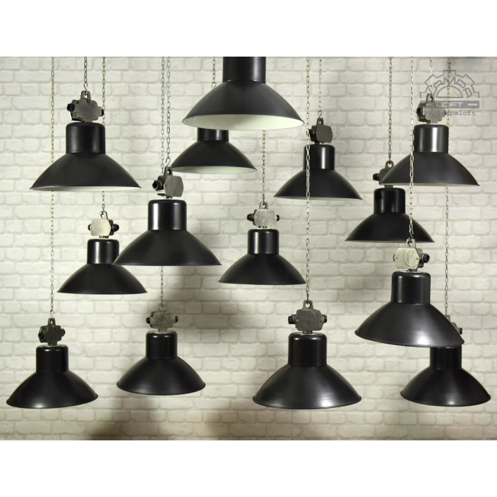 Lampy industrialne OG-200 z lat 80'