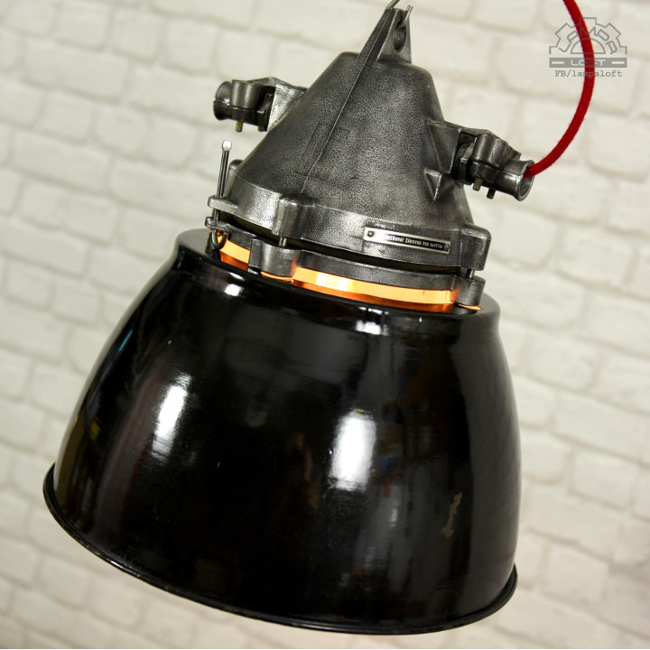 Lampa industrialna Elektrosvit z lat 70'