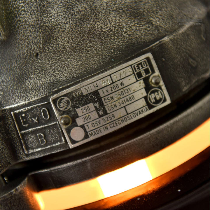 Lampa industrialna Elektrosvit z lat 70'