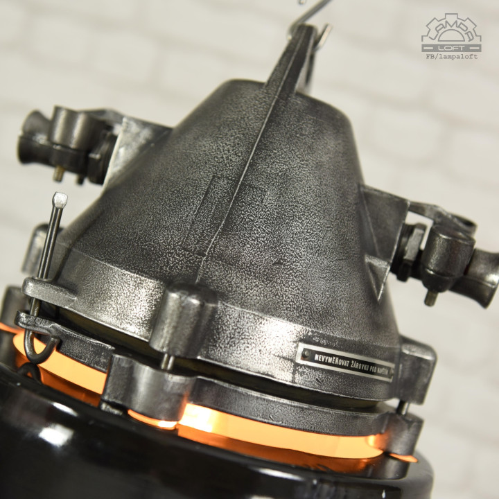 Lampa industrialna Elektrosvit z lat 70'