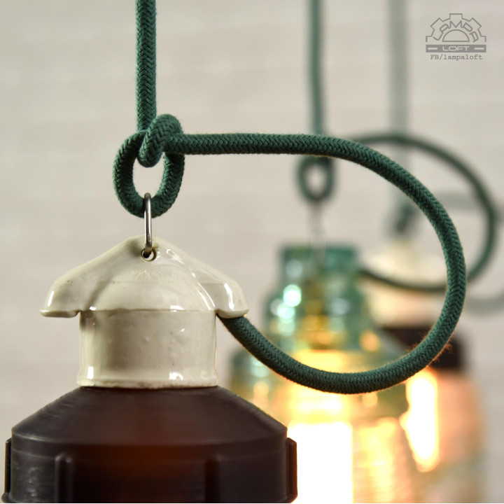 Radzieckie lampy industrialne z lat 70'