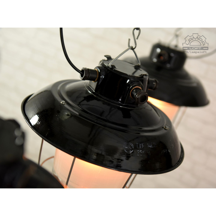 Lampy industrialne Elektrosvit z lat 60'