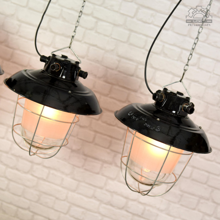 Lampy industrialne Elektrosvit z lat 60'