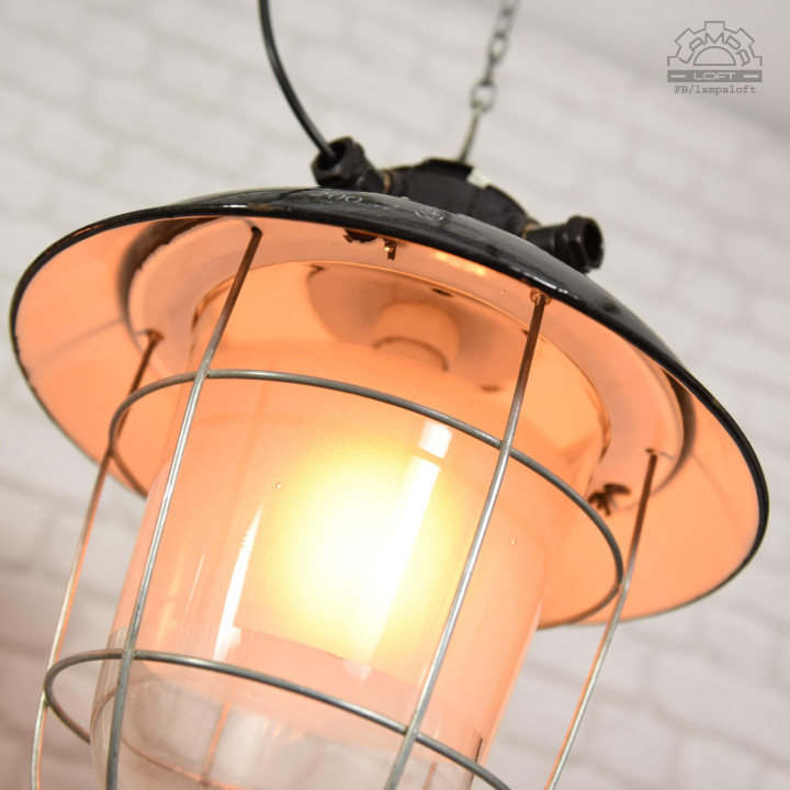 Lampy industrialne Elektrosvit z lat 60'