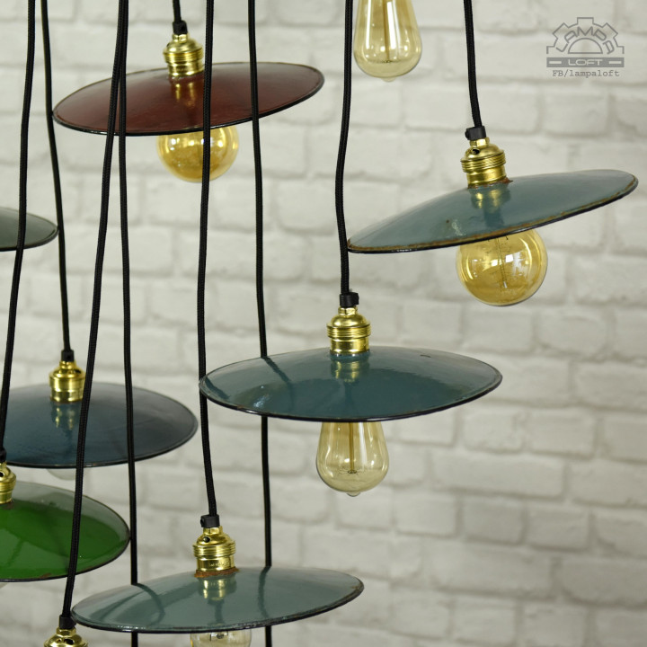 Emaliowane lampy talerzykowe z lat 60'