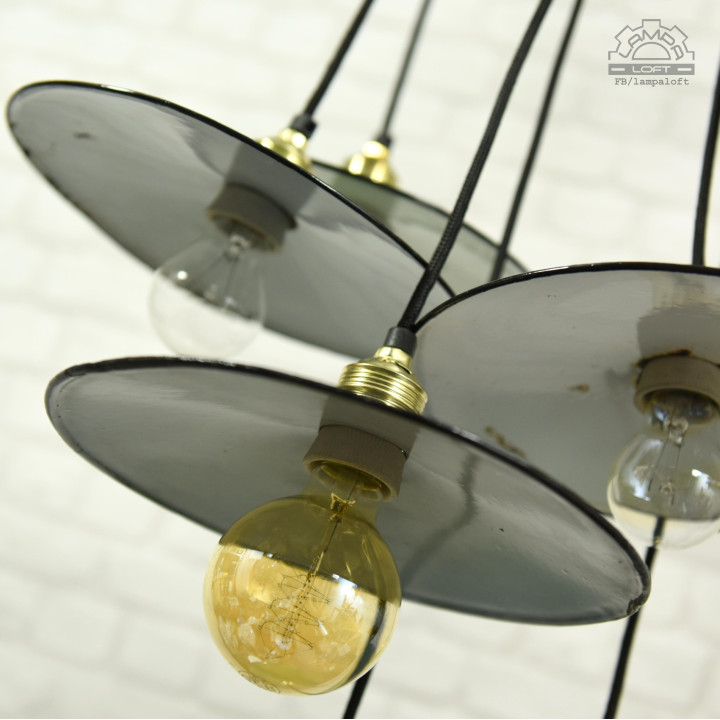 Emaliowane lampy talerzykowe z lat 60'