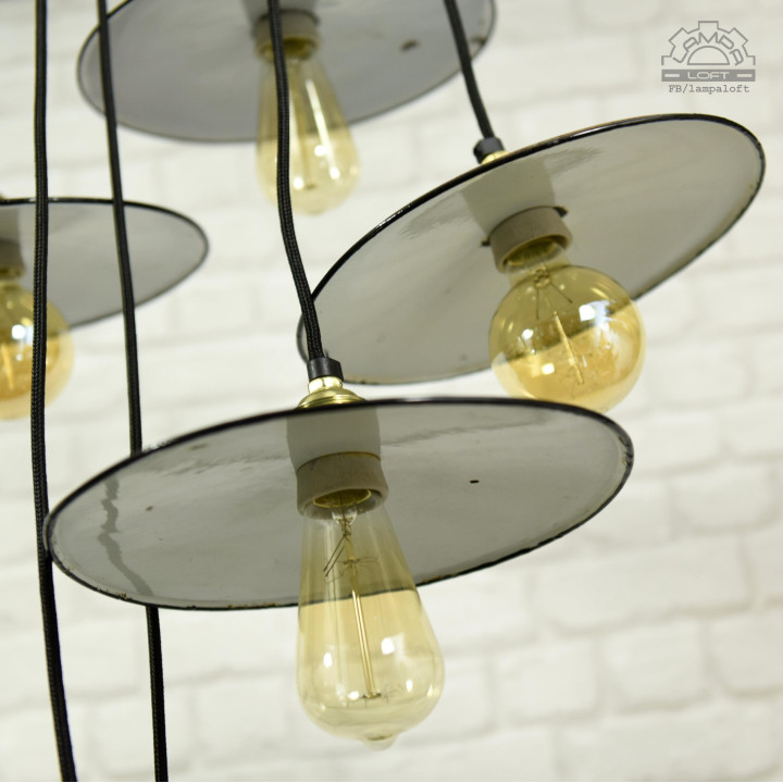 Emaliowane lampy talerzykowe z lat 60'
