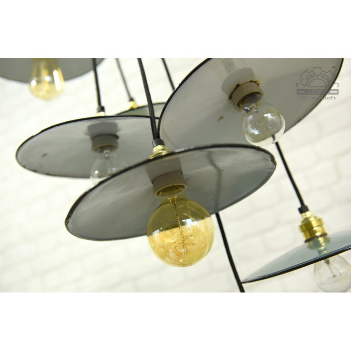 Emaliowane lampy talerzykowe z lat 60'