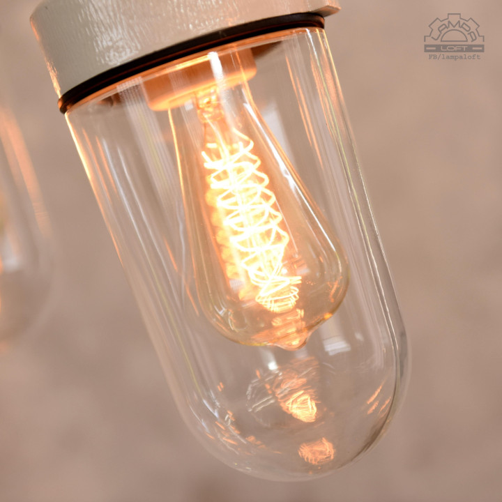 Wiszące lampy porcelanowe