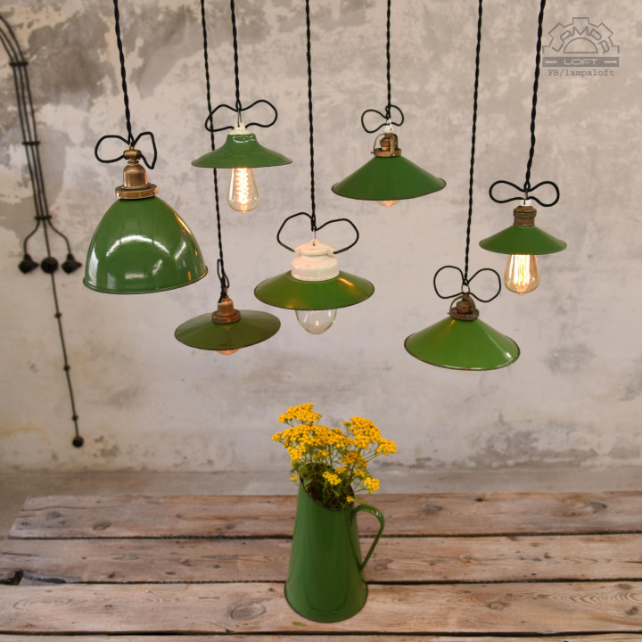 Zestaw lamp emaliowanych z lat 30'-60'