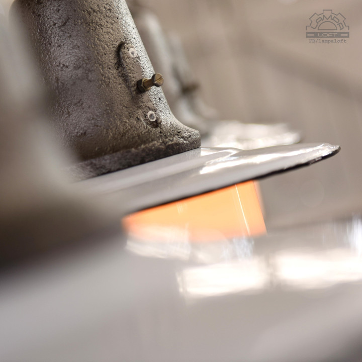 Lampa industrialna OŻk-1 z lat 50'