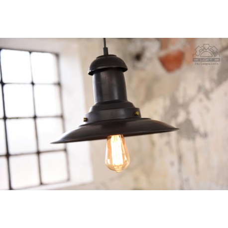 Lampa industrialna