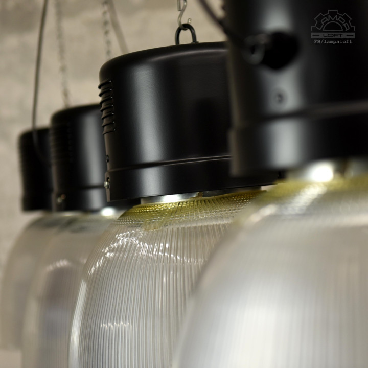 Włoskie lampy industrialne GEWISS