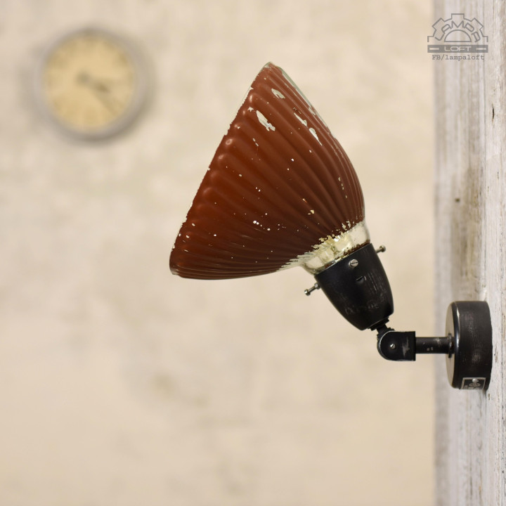 Czechosłowacka lampa lustrzana z lat 50'