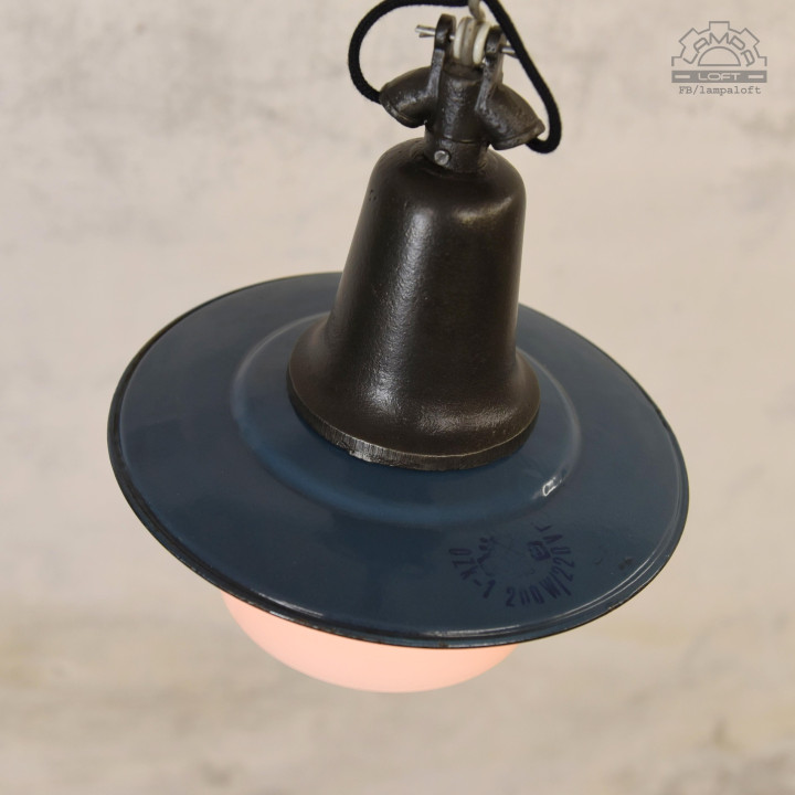 Lampa industrialna OŻk-1 z lat 50'