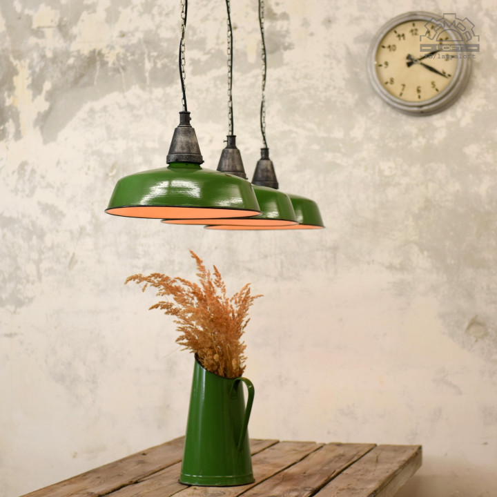 Emaliowane lampy industrialne z 67'