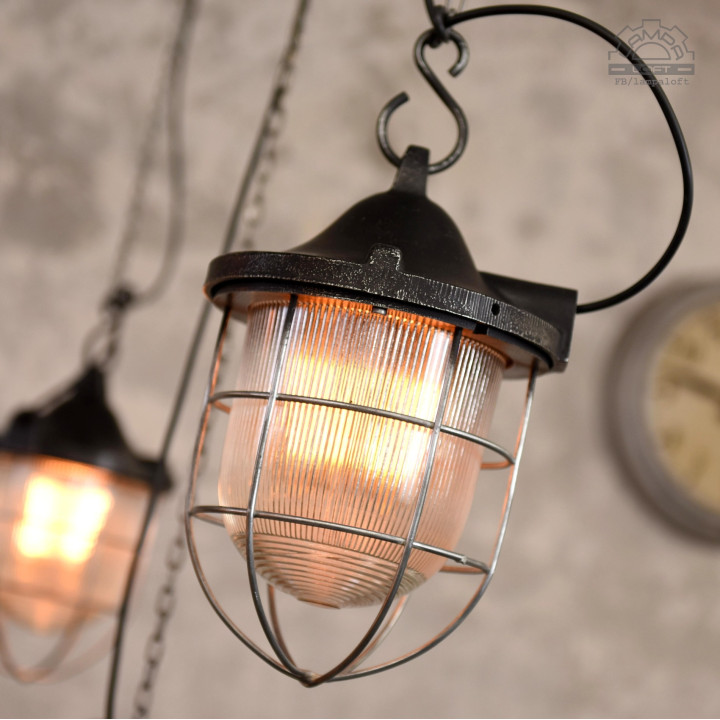 Lampa industrialna C-200 RWSO Sopot z lat 60'